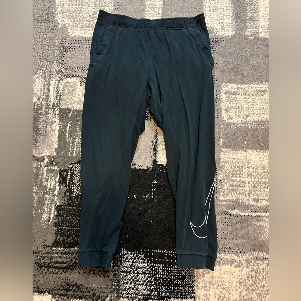Nike jogger sweatpants